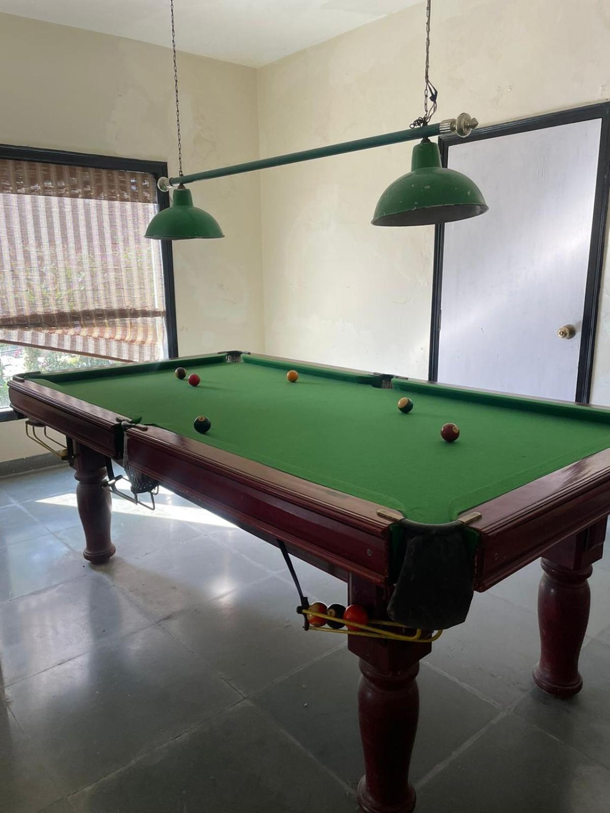 8Fold-Pinecrest By Larisa, Bhimtal Hotel Luaran gambar