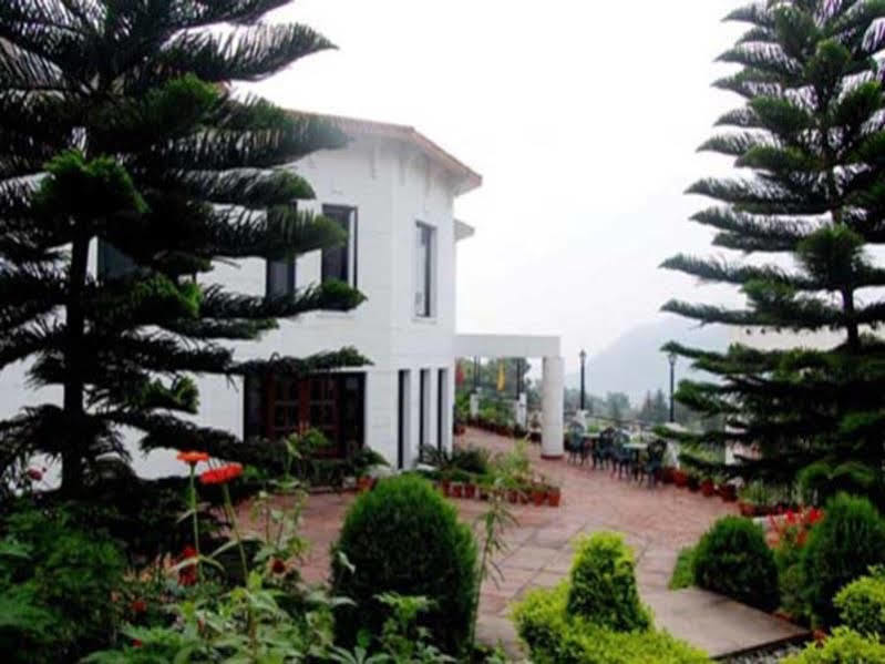 8Fold-Pinecrest By Larisa, Bhimtal Hotel Luaran gambar