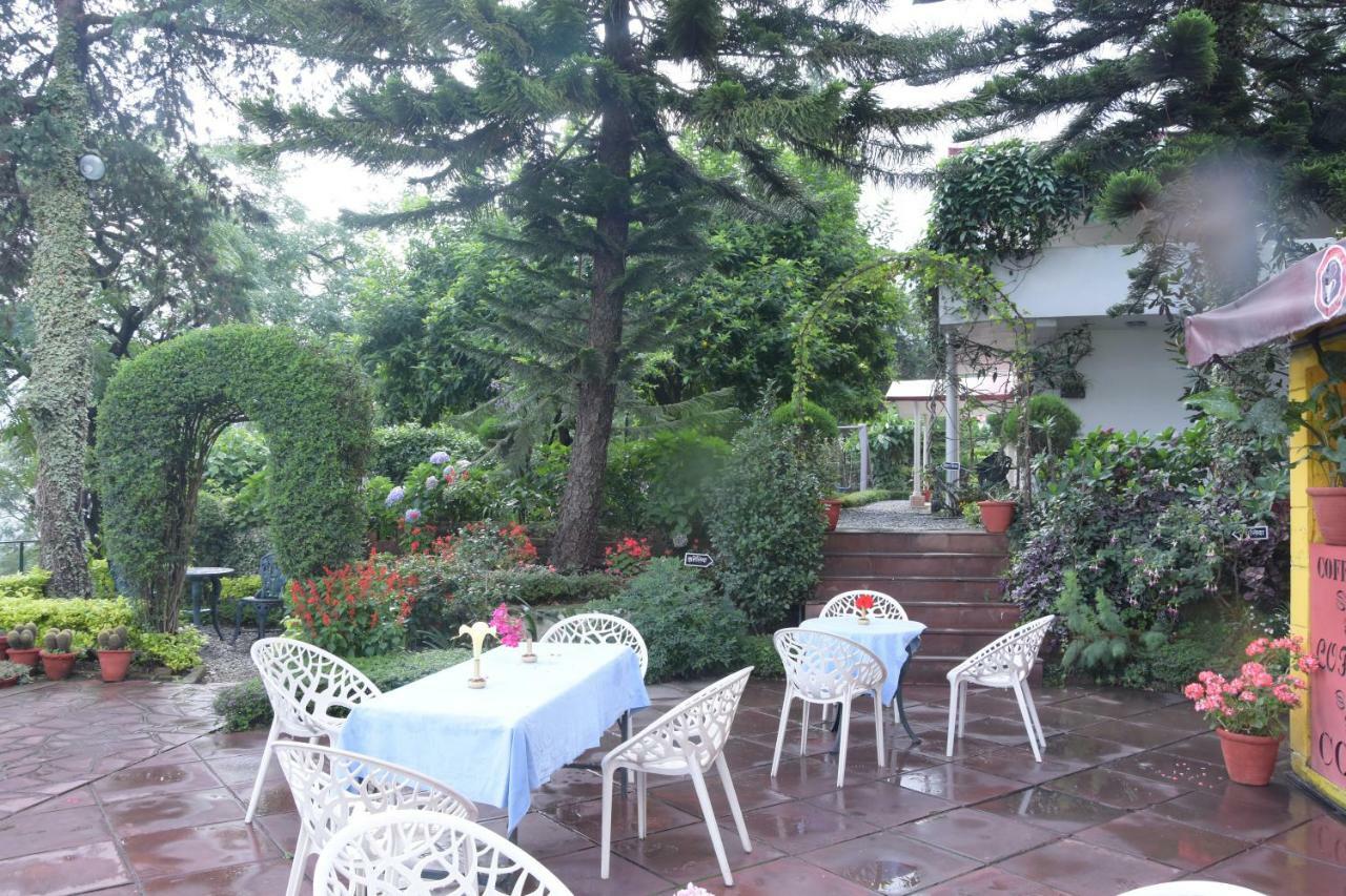 8Fold-Pinecrest By Larisa, Bhimtal Hotel Luaran gambar