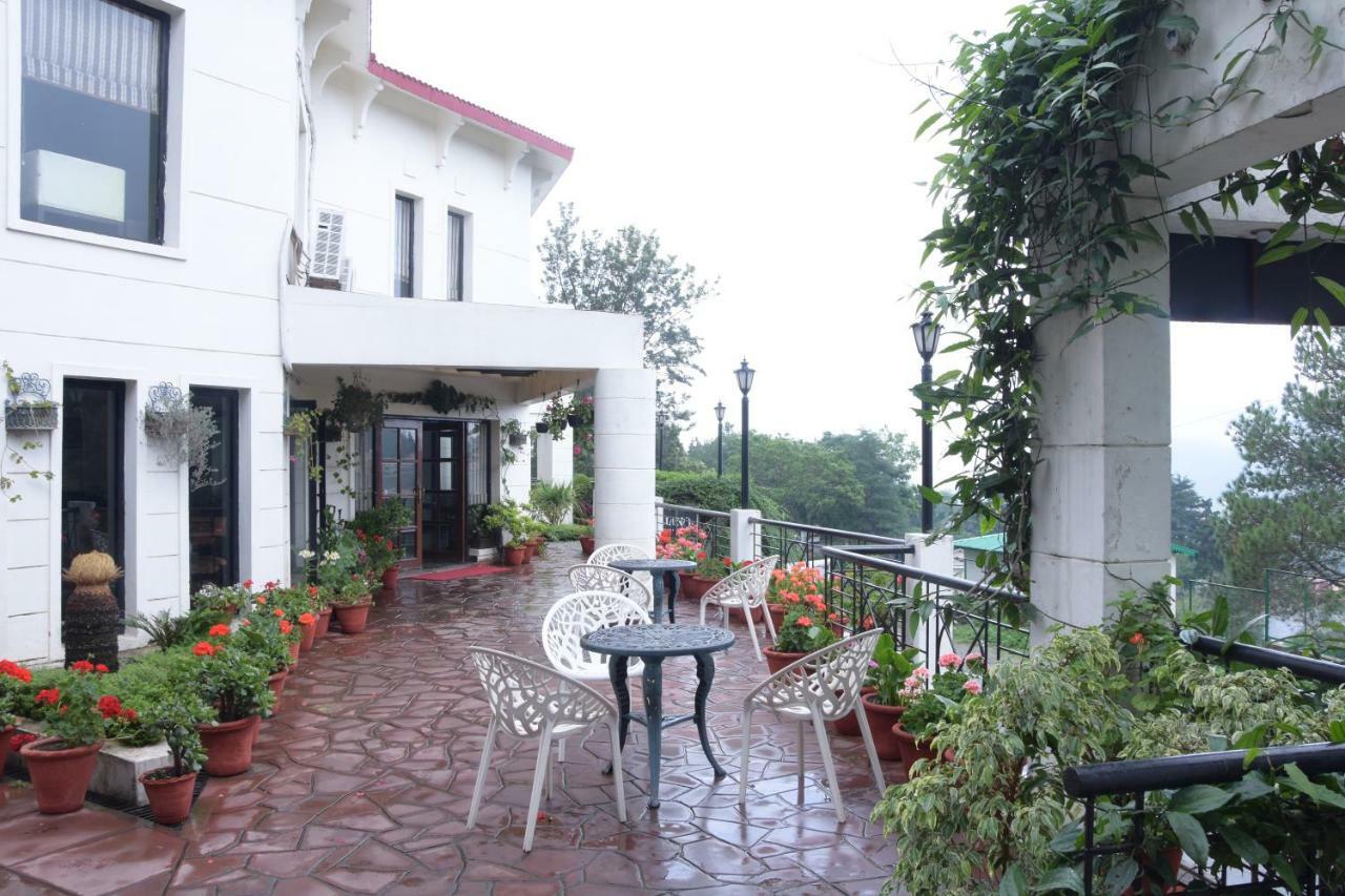 8Fold-Pinecrest By Larisa, Bhimtal Hotel Luaran gambar